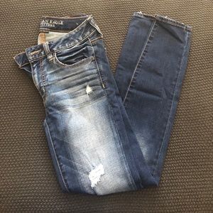 American eagle jeans!!